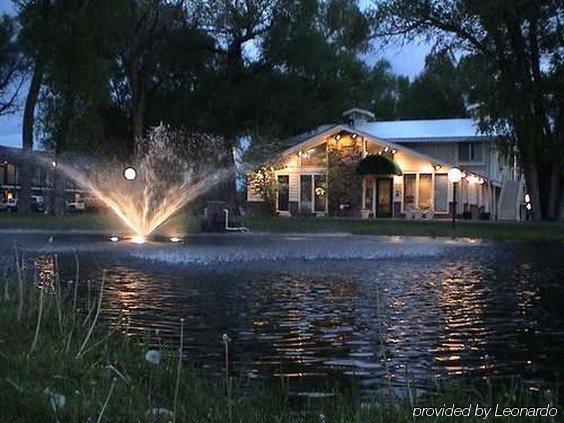 The Gunnison Inn At Dos Rios Golf Course Exterior photo